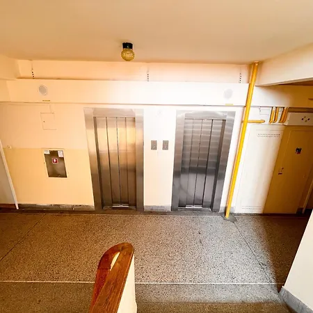 Flat With Nicest Wiew In Old Town - 3 Bedrooms, Ac * Bratislava